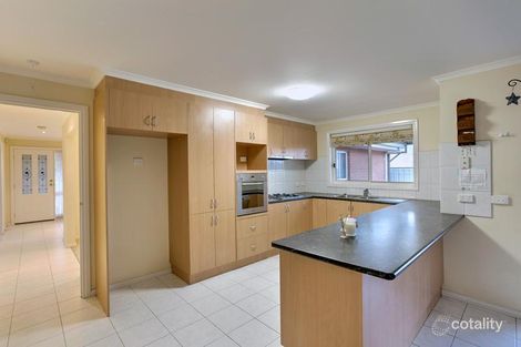 Property photo of 16 Marrowie Place Taylors Hill VIC 3037