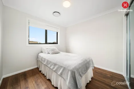 Property photo of 4 Waterlily Street Denham Court NSW 2565