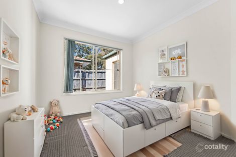 Property photo of 60 Pacific Parade Forest Lake QLD 4078