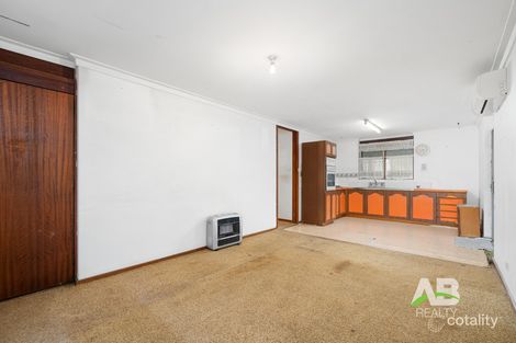 Property photo of 35 Thompson Drive Wanneroo WA 6065