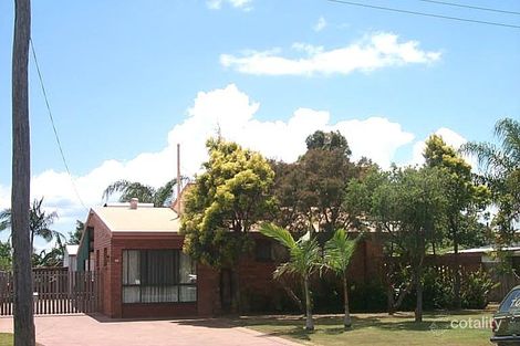 36 Edward St, Urangan, QLD 4655