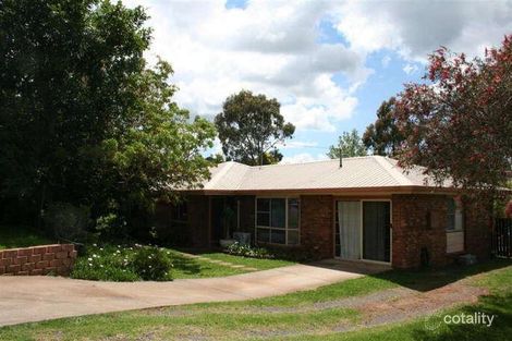 Property photo of 4 Mollison Court Wilsonton QLD 4350