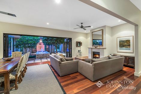Property photo of 183 Upper Brookfield Road Brookfield QLD 4069