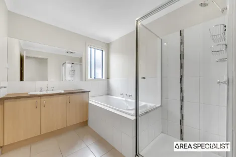 Property photo of 6 Mockingbird Street Tarneit VIC 3029