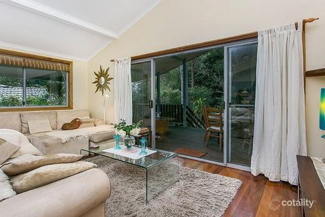 Property photo of 34 Bottlebrush Crescent Suffolk Park NSW 2481