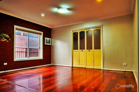 Property photo of 34 Arthur Phillip Way Mill Park VIC 3082