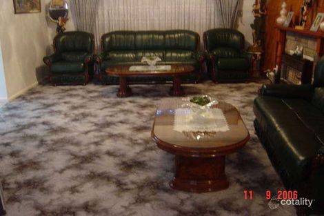 Property photo of 5 Willow Avenue St Albans VIC 3021