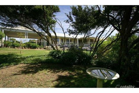 Property photo of 23 Paringa Road Portsea VIC 3944