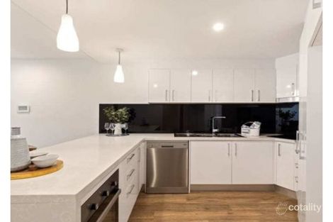 Property photo of 303/81 Sutton Street Redcliffe QLD 4020