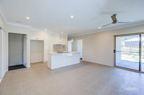 Property photo of 1/1 Alexis Place Park Ridge QLD 4125