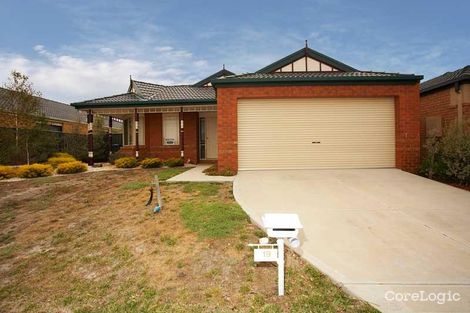 Property photo of 19 Stringybark Close Manor Lakes VIC 3024