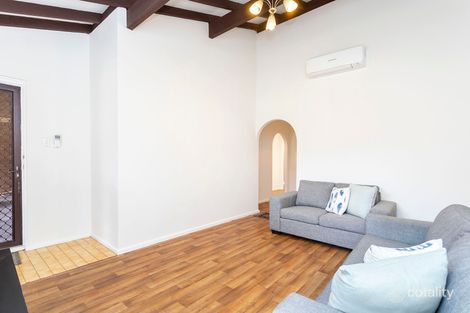 Property photo of 2/19 Dover Road Scarborough WA 6019