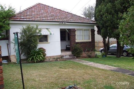 6 Carhullen St, Merrylands, NSW 2160