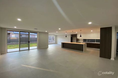 Property photo of 30 Braeburn Crescent Stanhope Gardens NSW 2768