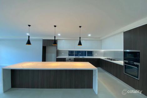 Property photo of 30 Braeburn Crescent Stanhope Gardens NSW 2768