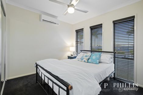 Property photo of 6 View Line Terrace Hope Island QLD 4212