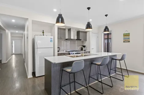 Property photo of 15 Gromark Street Aintree VIC 3336