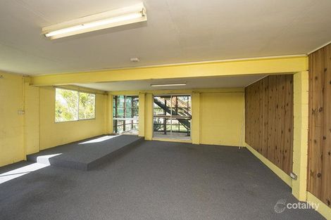 Property photo of 15 Lorikeet Avenue New Auckland QLD 4680