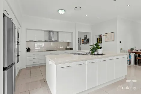 Property photo of 70 Eva Street Coorparoo QLD 4151