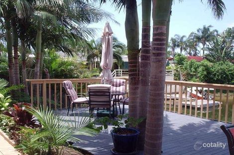 Property photo of 4 Bahia Court Broadbeach Waters QLD 4218