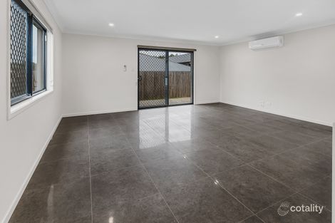 11 Mark Dillon Cct, Spring Mountain, QLD 4300