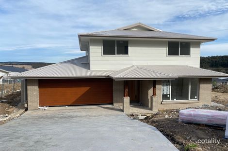 37 Estelville Cct, Cameron Park, NSW 2285