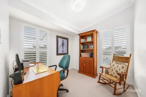 Property photo of 14 Dame Pattie Court Newport QLD 4020