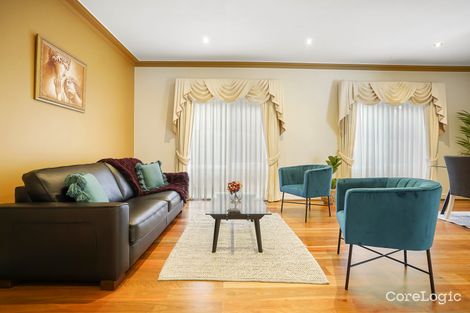 Property photo of 32 Quail Way Rowville VIC 3178