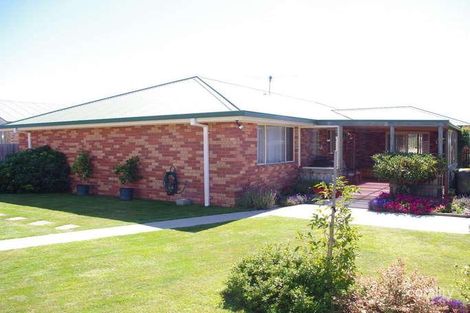 Property photo of 16 Peppermint Place Margate TAS 7054