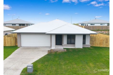 Property photo of 7 Cooper Circuit Nikenbah QLD 4655