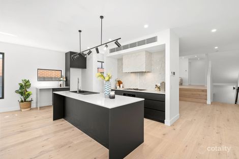 Property photo of 66 Tristania Street Doncaster East VIC 3109