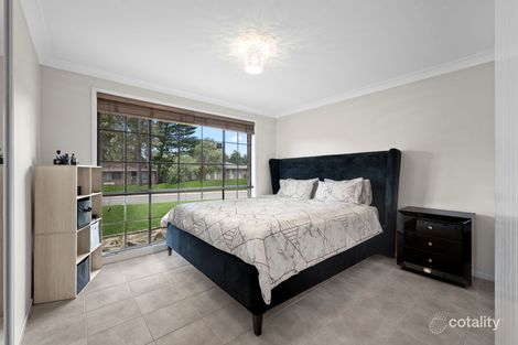 Property photo of 1 Sampson Place Rosemeadow NSW 2560