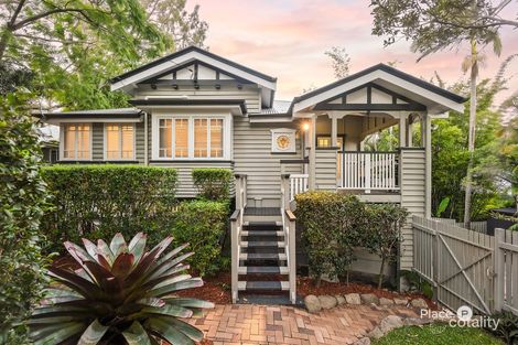 19 Byrne Pde, Balmoral, QLD 4171