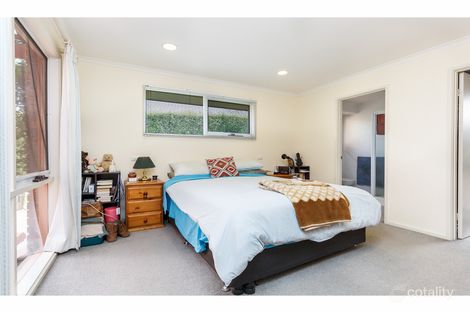 Property photo of 5 Bridget Court Sale VIC 3850