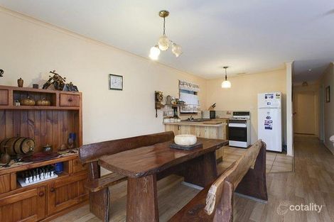 Property photo of 7 Retreat Place Werribee VIC 3030