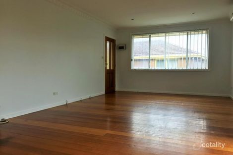 Property photo of 2/25 Christopher Crescent Tullamarine VIC 3043