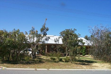 Property photo of 2 Kentia Loop Wanneroo WA 6065