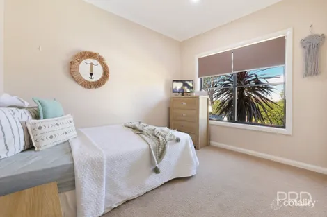 Property photo of 20 Boulevard Place Hillvue NSW 2340