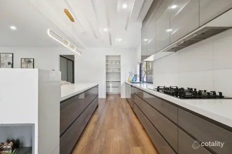 Property photo of 6 Dalabon Crescent Waramanga ACT 2611