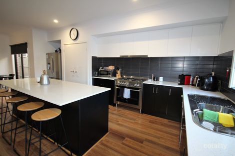 Property photo of 14 Prospector Crescent Diggers Rest VIC 3427