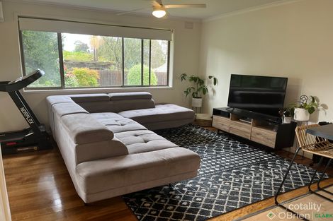 Property photo of 190 Princes Way Drouin VIC 3818