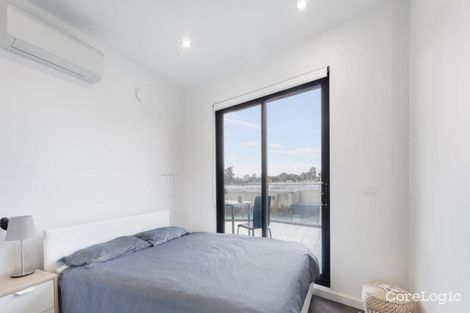 Property photo of 415/33 Harrow Street Box Hill VIC 3128