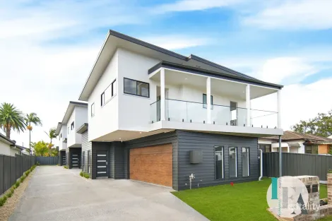 112 Wentworth St, Oak Flats, NSW 2529