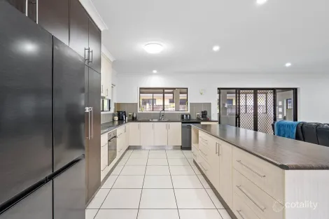 Property photo of 50 Monash Way Ooralea QLD 4740