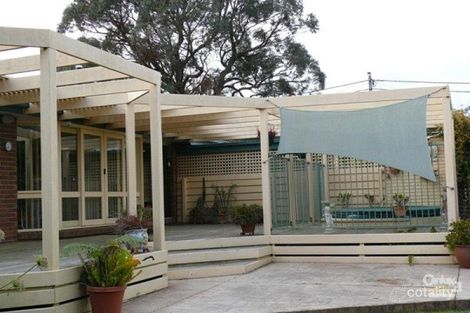 11 Yewers Ave, Mount Eliza, VIC 3930