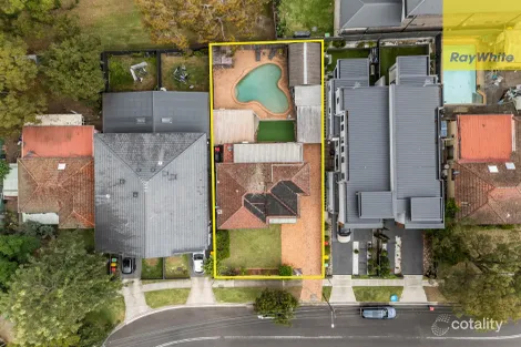 Property photo of 108 Thomas Street Picnic Point NSW 2213