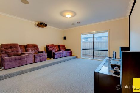 Property photo of 16 Holyoake Parade Manor Lakes VIC 3024