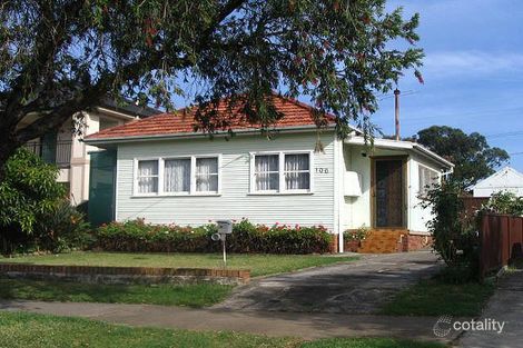 Property photo of 100 Mimosa Road Greenacre NSW 2190