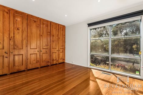 Property photo of 2 Rasheda Street Watsonia VIC 3087