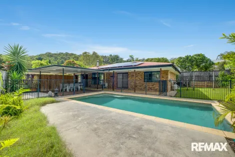 4 Sunningdale Ct, Nambour, QLD 4560